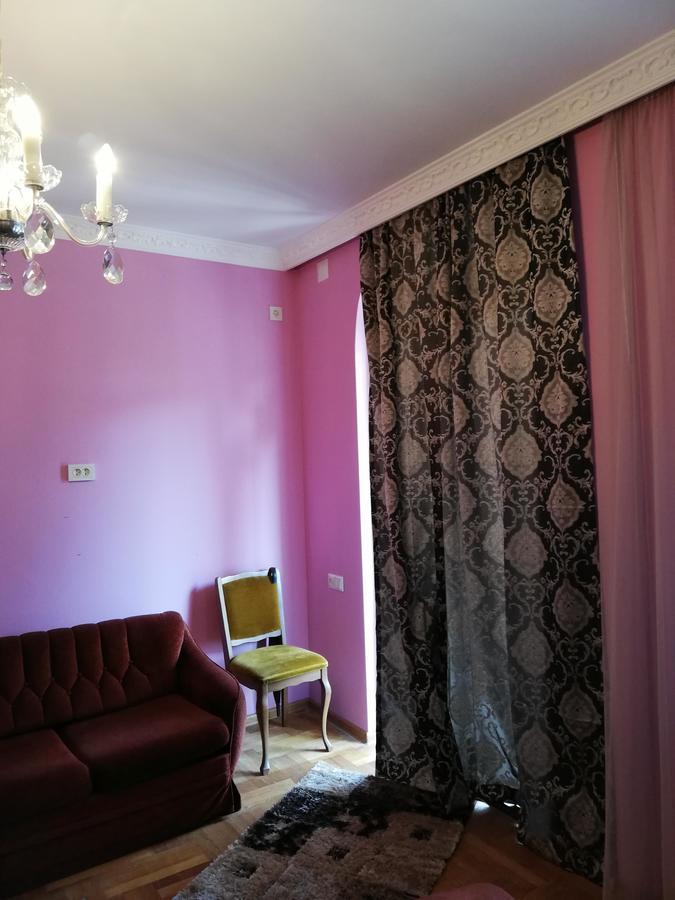 Guest House Quiet Home บาทูมิ ภายนอก รูปภาพ